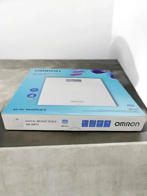 Omron Digital Weight Scale With Bluetooth Technology with Result Oriented HN-300T2 Omron Digital Weight Scale With Bluetooth Technology with Result Oriented HN-300T2